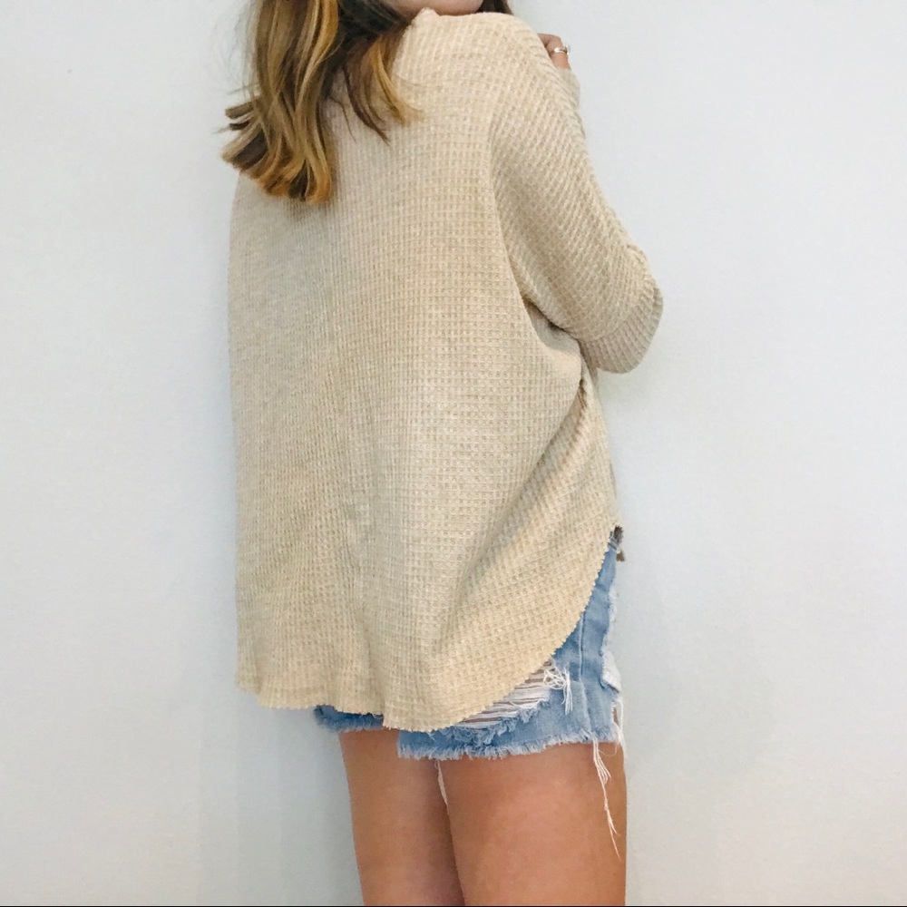 UO tan waffle knit button oversized thermal - Picture 6 of 7